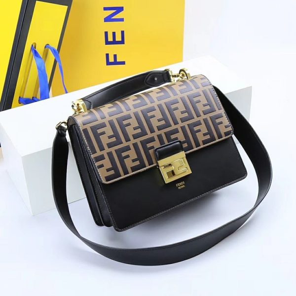 Fendi kan i bag