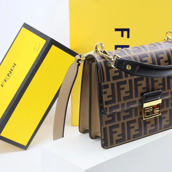 Fendi kan u bag