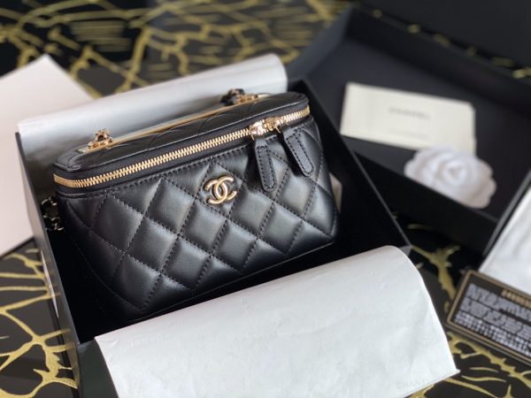 Chanel vanity bag